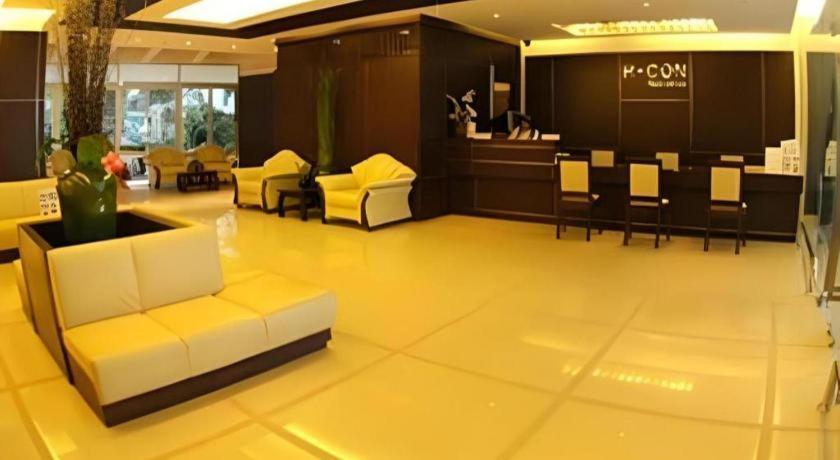 R-Con Residence Pattaya Bagian luar foto